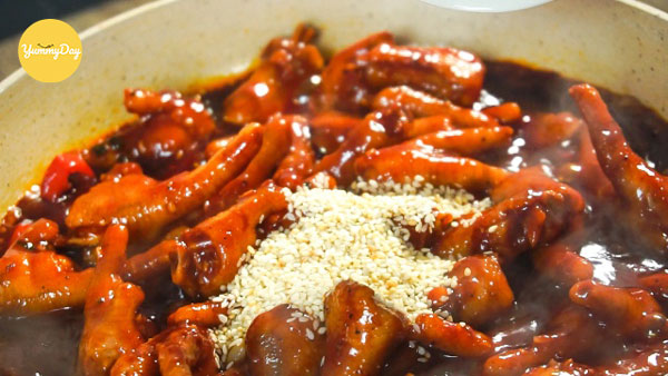 Xào chân gà vời vừng