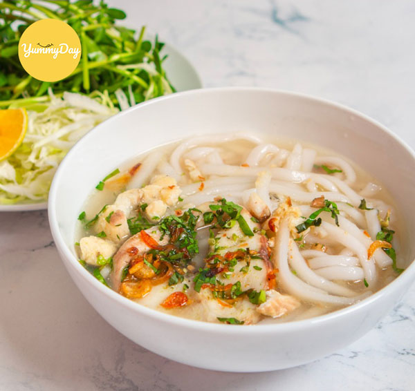 Tô bánh canh cá lóc đáng đồng tiền bát gạo