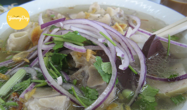 Bánh canh giò heo thơm ngon bổ dưỡng