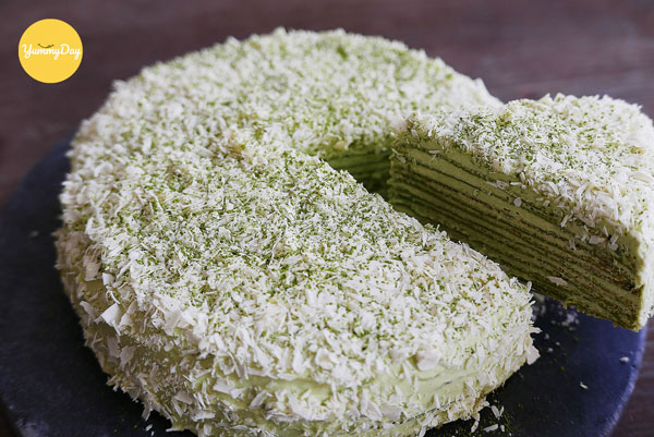 Cách làm bánh crepe ngàn lớp vị trà xanh thơm lừng