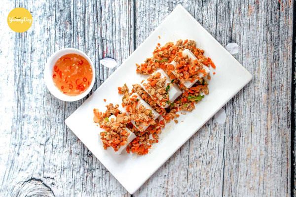 Tiến hành làm bánh đúc mặn