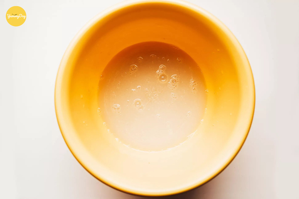 Cho men kích nở vào