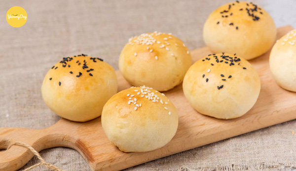 Bánh mì bơ sữa nhìn thật bắt mắt