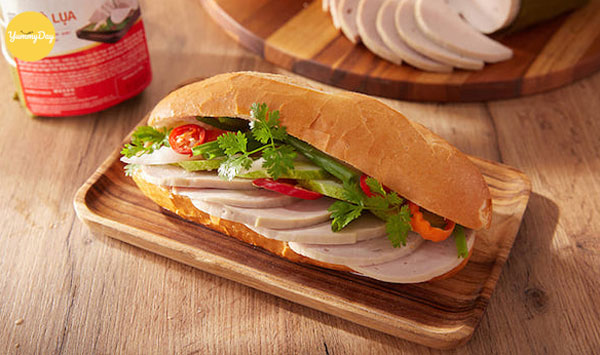 Chỉ vài phút bạn sẽ có ngay món bánh mì chả tại nhà