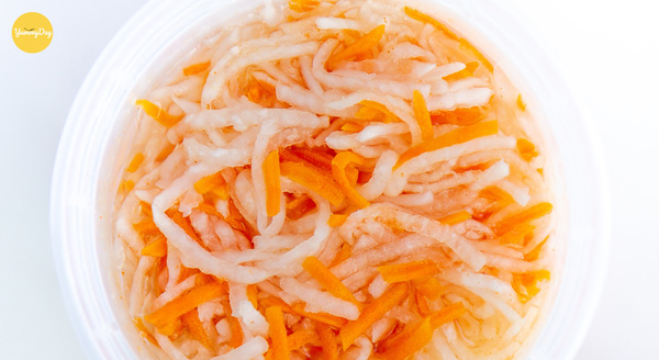 Món này cũng có thể ăn kèm với đồ chua nhé