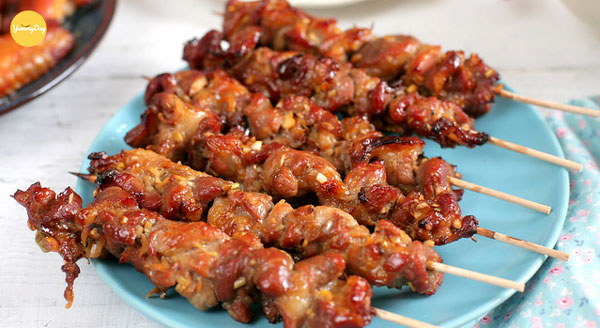 Thịt đã được nướng chín thơm lừng