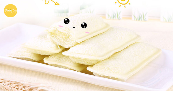 Chiếc bánh sữa chua béo mịn xinh xẻo