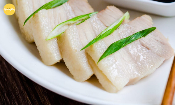 Ba chỉ luộc cũng ngon nhưng ba chỉ nướng xuất sắc hơn