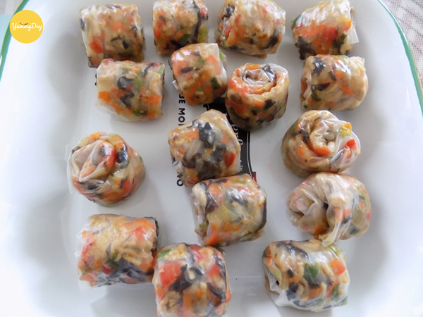 Những chiếc cuộn bánh tráng