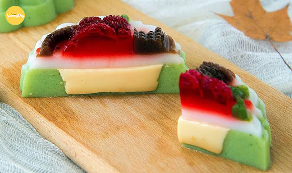 Bánh trung thu rau câu nhân flan ngon tuyệt