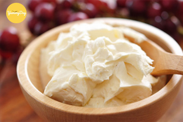 Công đoạn làm nhân cream cheese