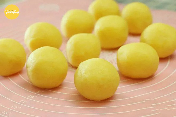 Những viên đậu xanh tròn vo