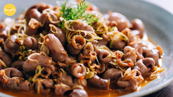 Thành phẩm món bao tử cá basa xào sate