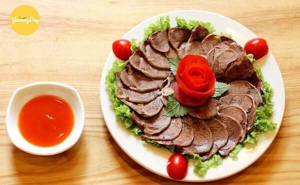 Bắp bò hấp gừng đậm đà gia vị