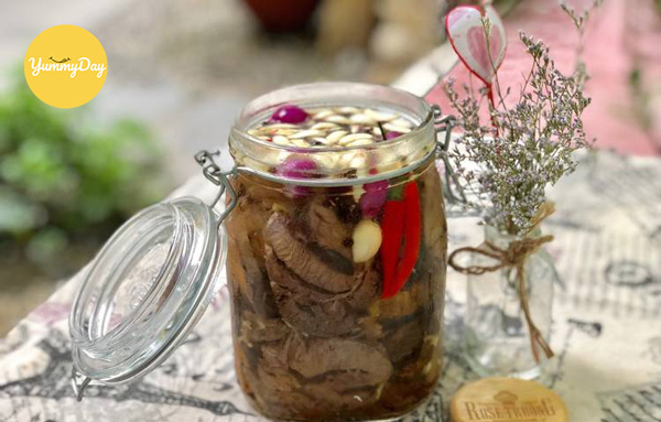 Những hũ bắp bò ngâm nước mắm tuyệt ngon