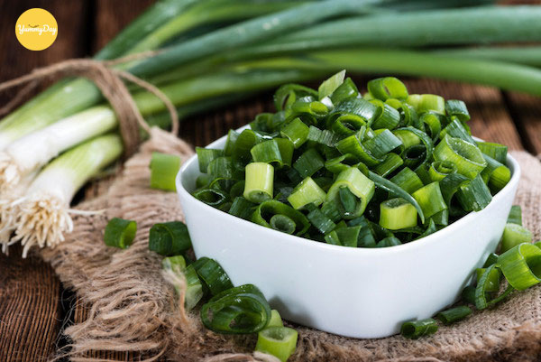 Thái hành thành khúc nhỏ