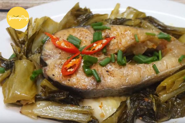 Món cá basa kho dưa cải thơm ngon hoàn thành
