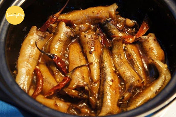 Món cá bống kho tiêu thơm ngon đã hoàn thành