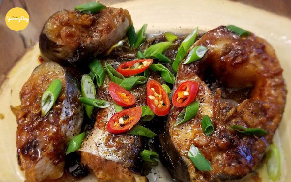 Thành phẩm cá bông lau kho tộ