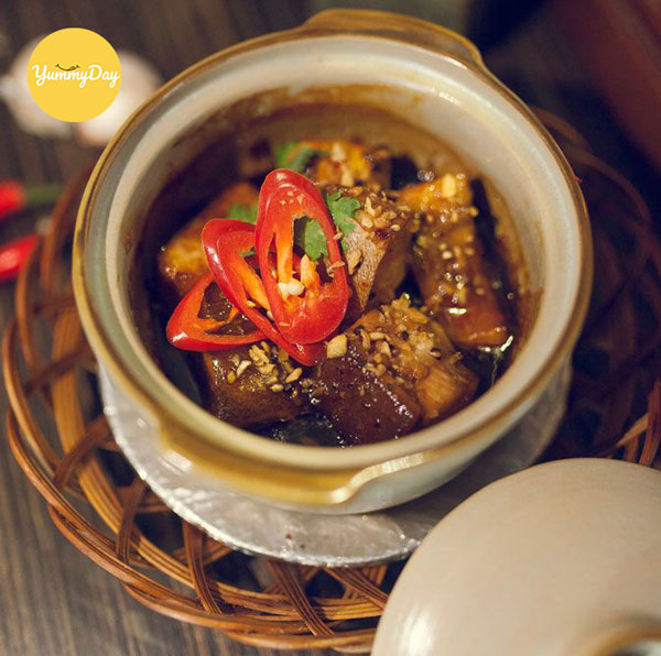 Cá bớp kho tộ ngon đậm đà