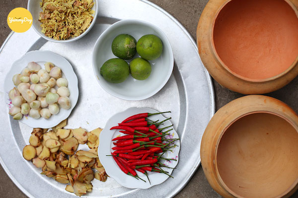 Nguyên liệu làm món cá chép kho riềng rục xương