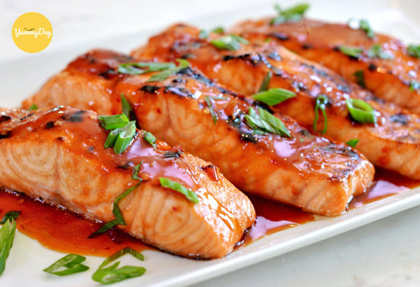 Cá hồi nướng muối ớt