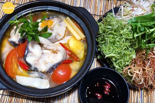 Món canh chua cá lăng thơm ngon nức mũi