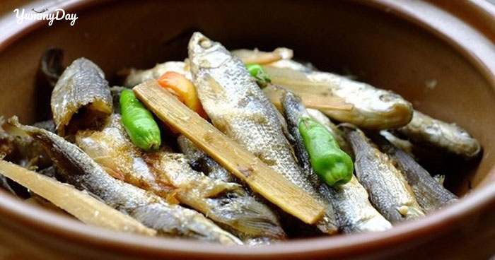 Cách làm cá linh kho mía thơm ngon không phải ai cũng biết