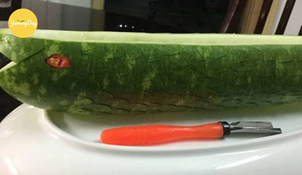 Tạo hình cho quả bầu