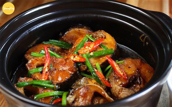 Ngon hơn nếu bạn dùng nồi đất để kho cá