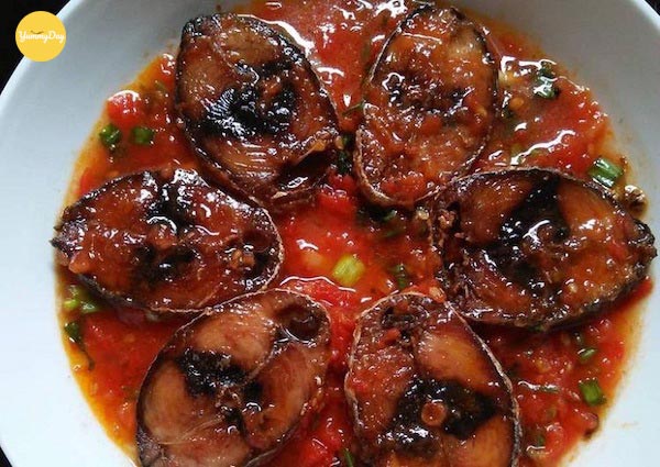 Công thức nấu món cá ngừ kho tiêu cũng rất đơn giản