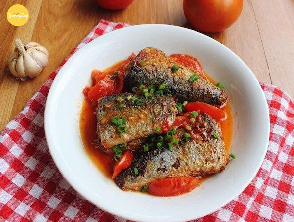 Nồi cá nục kho cà chua thơm ngon khó cưỡng