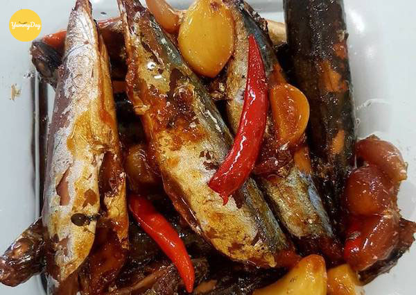 Thưởng thức ngay thành phẩm cá nục kho nước dừa nào