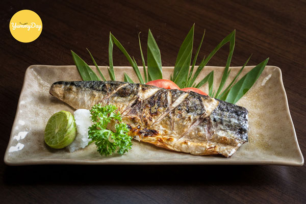 Cách làm cá saba nướng giấy bạc thơm ngon hết sảy