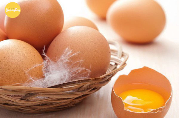 Làm sao để loại bỏ mùi tanh trứng gà