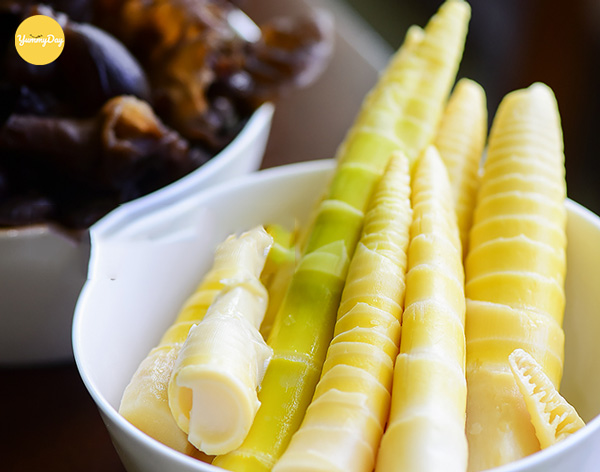 Bánh bột lọc nhân măng ngon lạ miệng