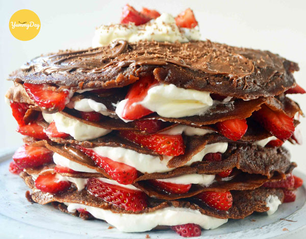 Bánh crepe socola thêm nhiều topping cực ngon