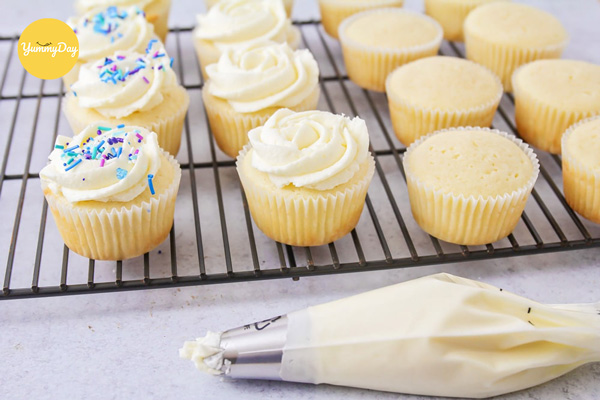 Cách làm bánh cupcake truyền thống siêu ngon