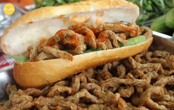Bắt tay vào làm bánh mì chả cá thôi nào