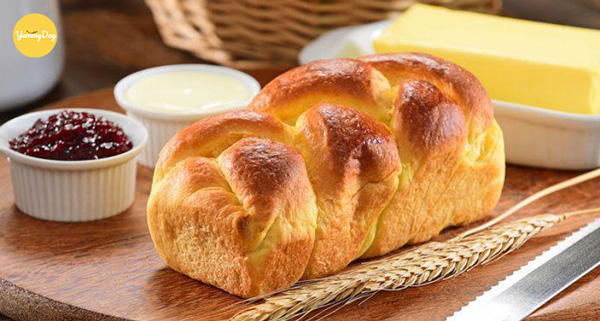 Chiếc bánh mì hoa cúc thơm ngon chất lượng
