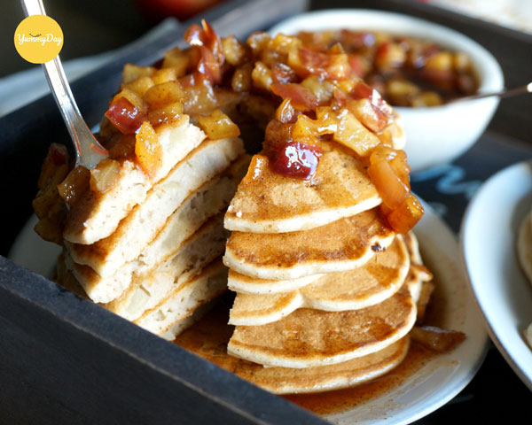 Món pancake táo này chỉ có thể từ ngon đến rất ngon thôi nhé