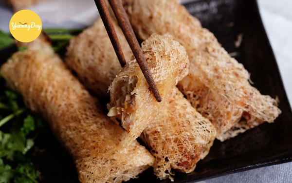 Bắt tay vào làm chả giò rế thôi nào