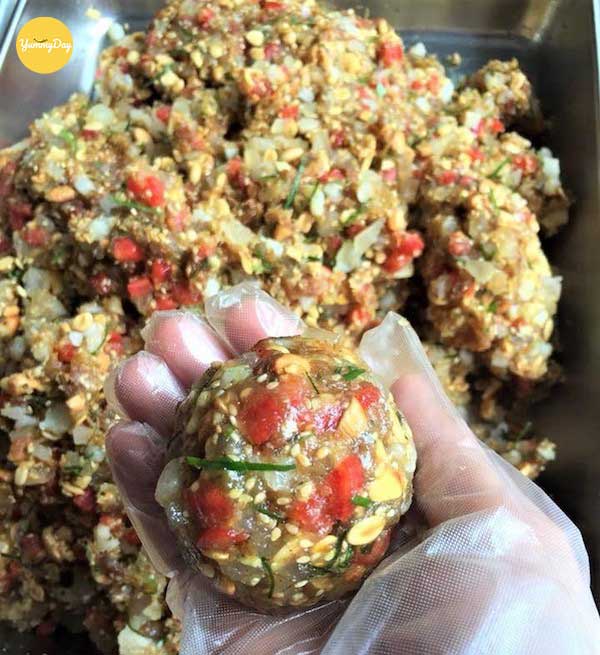 Làm nhân thập cẩm cho bánh dẻo trung thu