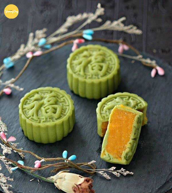 Bánh dẻo trung thu trà xanh nhân đậu xanh
