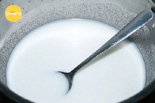 Tiến hành làm nhân phô mai