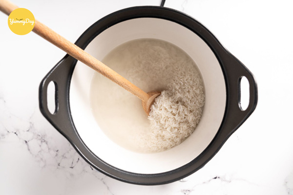Ngâm gạo nếp qua đêm