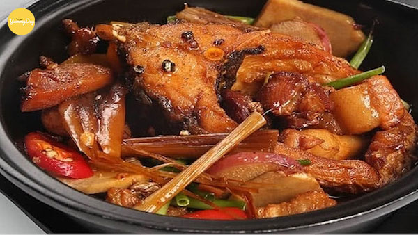 Món cá chép kho riềng thơm ngon đậm vị