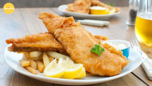 Từng miếng cá rô phi chiên xù ngon khó cưỡng