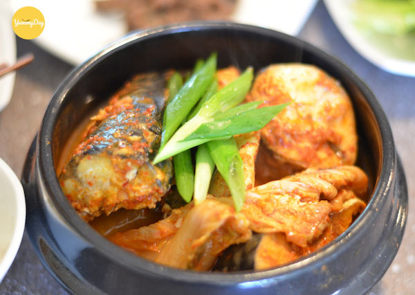 Cá thu kho tộ đầy bổ dưỡng