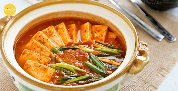 Món canh kim chi thịt bò thơm ngon hấp dẫn